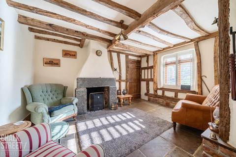 Rosies Cottage Kirkham Road, Horndon On The Hill, Stanford-le-hope, SS17 8QE