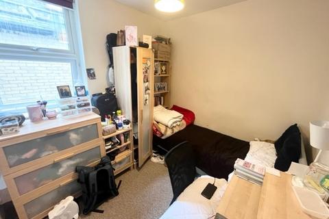 1 bedroom in a house share to rent - Devonshire Road, Cambridge, CB1