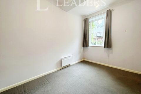 1 bedroom flat to rent, Courtyard Cottages 2-4 High Street, Bromsgrove, B61