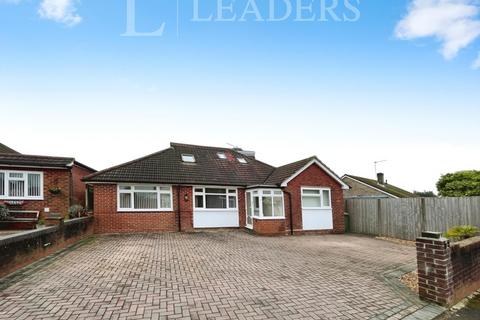 4 bedroom bungalow to rent, Beech Way, Waterlooville