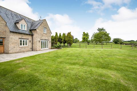 4 bedroom detached house to rent, Crudwell, Malmesbury