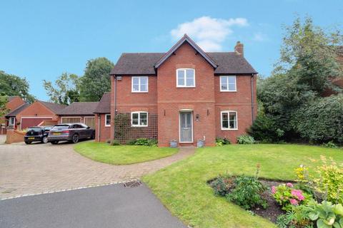 4 bedroom detached house for sale - Swan Court, Stafford ST20