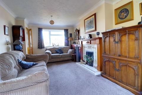 3 bedroom detached house for sale, Vardon Close, Stafford ST16