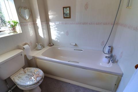 42 Vardon Close, Stafford, ST16 3YW