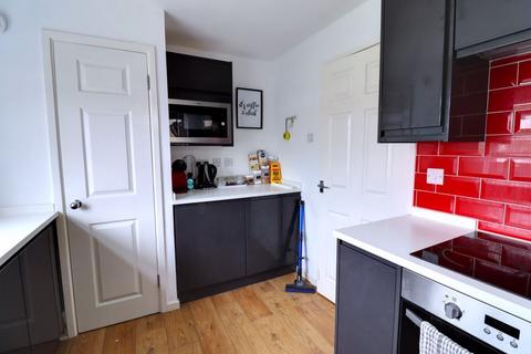 45 Pike Close, Stafford, ST16 3QJ