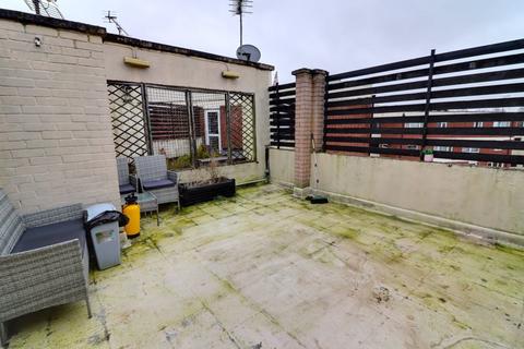 45 Pike Close, Stafford, ST16 3QJ