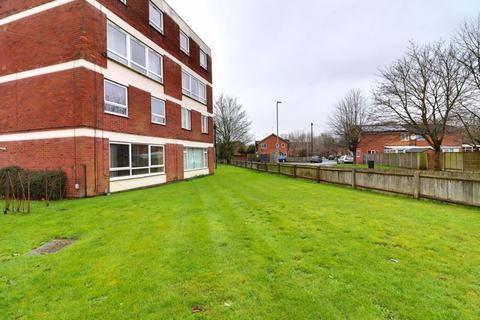 45 Pike Close, Stafford, ST16 3QJ