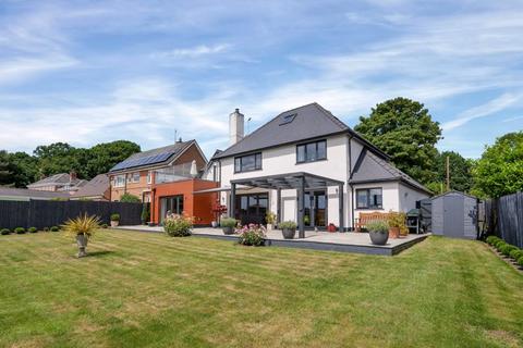 Son Vida Main Road, Little Haywood, Stafford, ST18 0TS