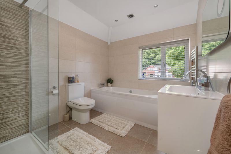 Family Bath/Shower
