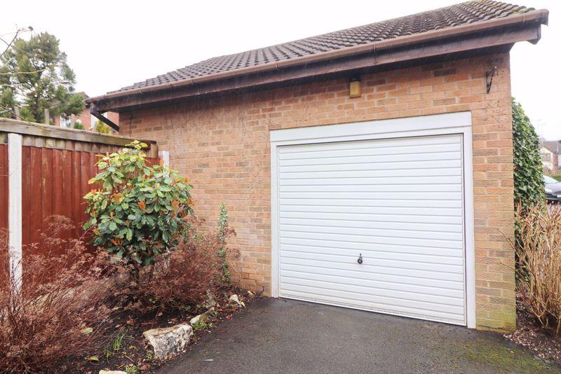 Detached Garage