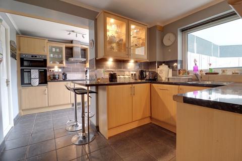 4 bedroom link detached house for sale, Rowan Glade, Stafford ST17