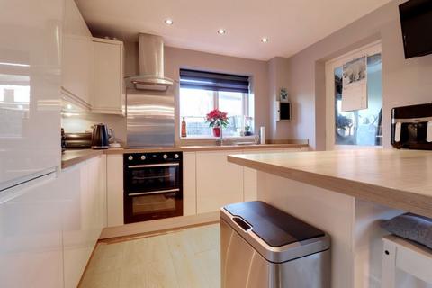 12 Earlsway, Great Haywood, Stafford, ST18 0RP