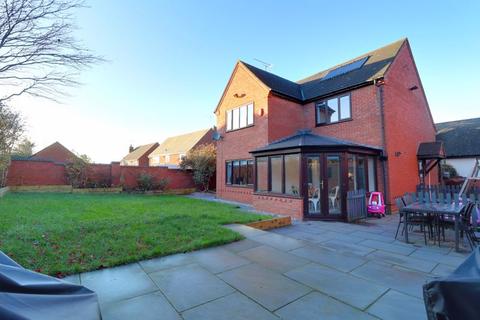 4 bedroom detached house for sale, The Meadows, Stone ST15