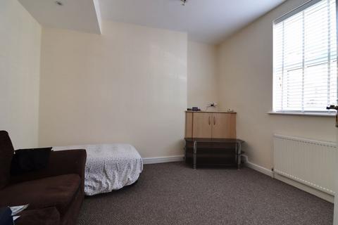 3 bedroom terraced house for sale, Telegraph Street, Stafford ST17