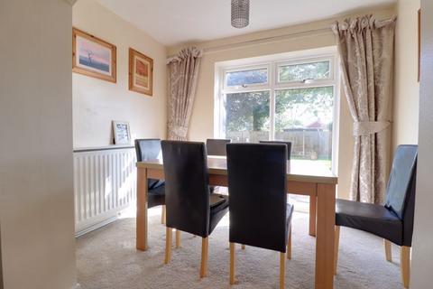 19 Pine Crescent, Stafford, ST17 0ND