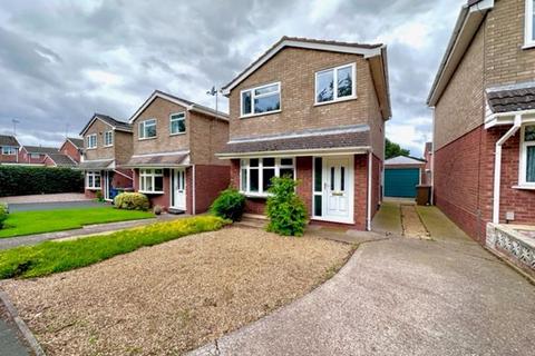 3 bedroom detached house for sale, Sharnbrook Grove, Stafford ST17