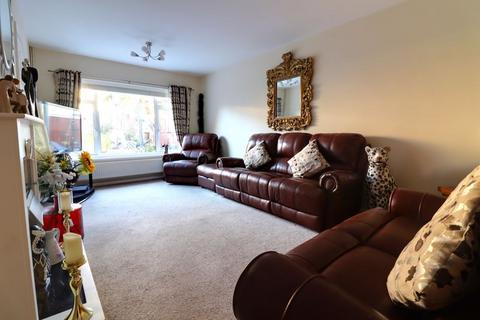 60 Doxey Fields, Stafford, ST16 1HJ