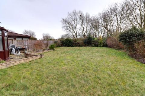 81 Ampleforth Drive, Stafford, ST17 4TR