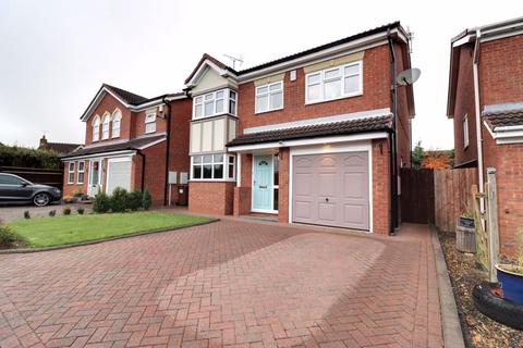 4 bedroom detached house for sale - Gunnell Close, Stafford ST16