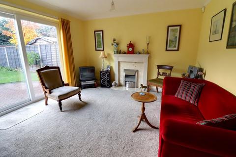 14 Gunnell Close, Stafford, ST16 1AE