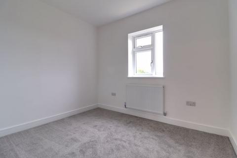 28 The Maples, Stafford, ST17 9FG
