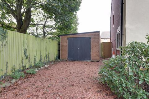 11 Green Close, Great Haywood, Stafford, ST18 0WF