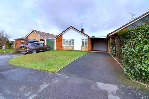 10 Birch Close, Stafford, ST17 0LZ