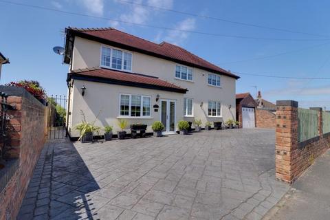 4 bedroom detached house for sale, Castle View, Stafford ST18
