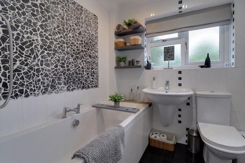 9 Earlsway, Great Haywood, Stafford, ST18 0RP