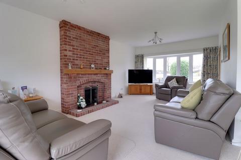 4 bedroom detached house for sale, Ivy Close, Stafford ST17