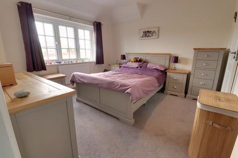 5 Bupton Road, Stafford, ST18 0EF