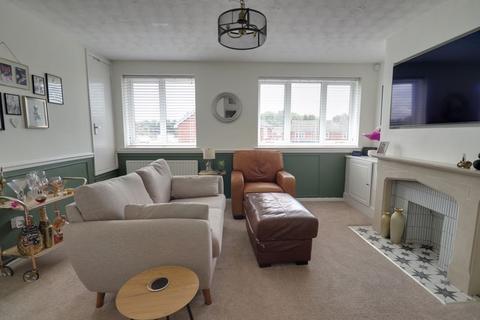 8 Heron Close, Coven, Wolverhampton, WV9 5JE