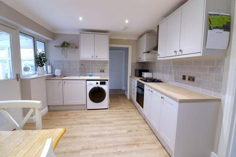66 Marsh Lane, Penkridge, Stafford, ST19 5BW