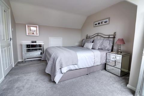 66 Marsh Lane, Penkridge, Stafford, ST19 5BW