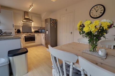 63 Shakespeare Drive, Penkridge, Stafford, ST19 5QZ