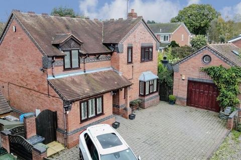 4 bedroom detached house for sale, Stafford Road, Cannock WS12