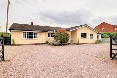 4 bedroom detached bungalow for sale, Sydnall Lane, Market Drayton TF9