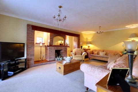 4 bedroom detached house for sale, Wordsworth Drive, Market Drayton TF9