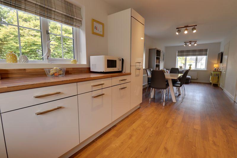 Living Kitchen Diner