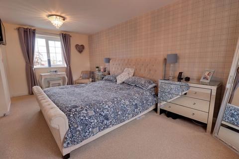 22 Hathaway Close, Penkridge, Stafford, ST19 5PD