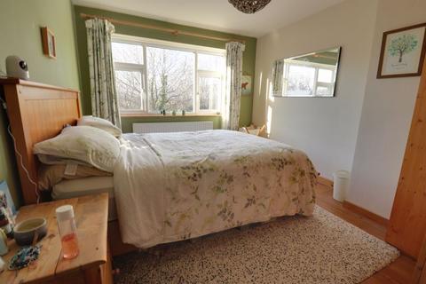 22 Grange Crescent, Penkridge, Stafford, ST19 5LU