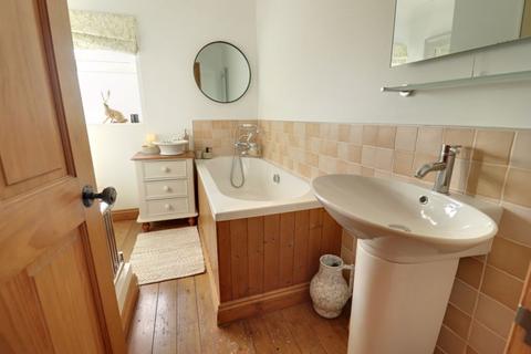 275 Walsall Road, Great Wyrley, Walsall, WS6 6DR