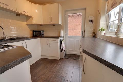 8 Alder Way, Cannock, WS12 0SX