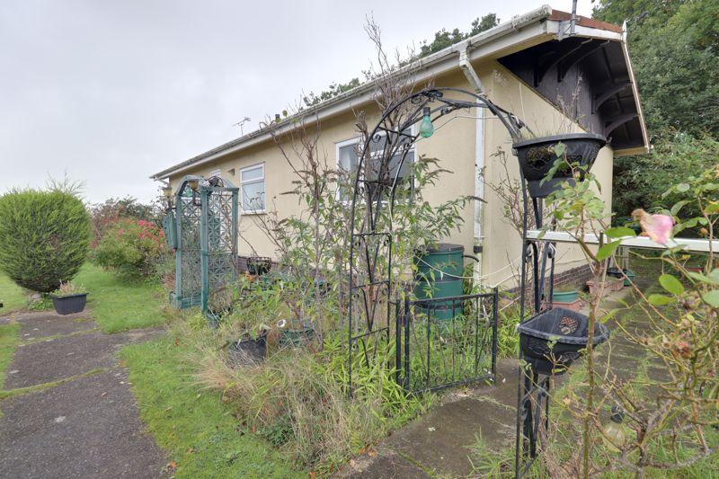 Ling Road, Cannock WS12 2 bed park home for sale £100,000