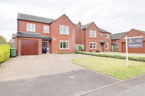 4 bedroom detached house for sale, Newcastle Road, Market Drayton TF9