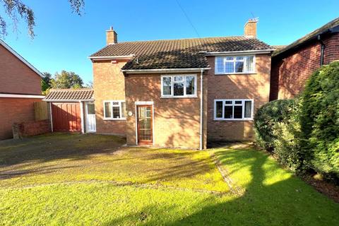 3 bedroom detached house for sale, St. Michaels Road, Stafford ST19