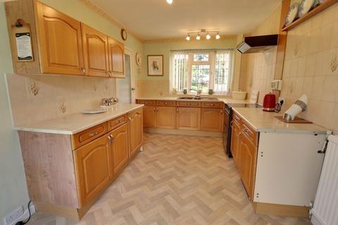 3 bedroom detached house for sale, St. Michaels Road, Stafford ST19