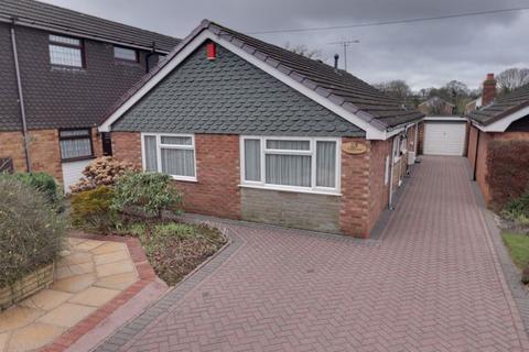 3 bedroom bungalow for sale, Sunfield Road, Cannock WS11