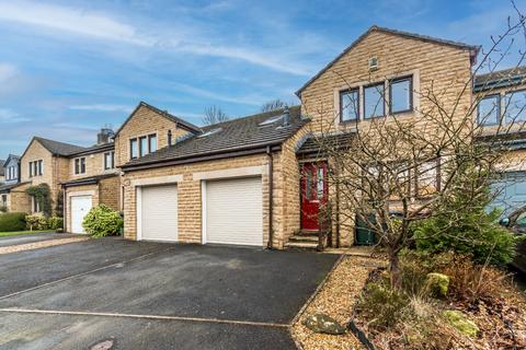 3 bedroom terraced house for sale, Lime Close, Addingham, Ilkley, West Yorkshire, LS29