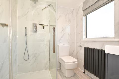 95 Ediva Road, Meopham, Gravesend, DA13 0ND